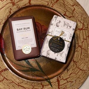 Men’s Set of 2 1 Bay Rum Fragranced Soap & 2 Goat’s Milk Bars
